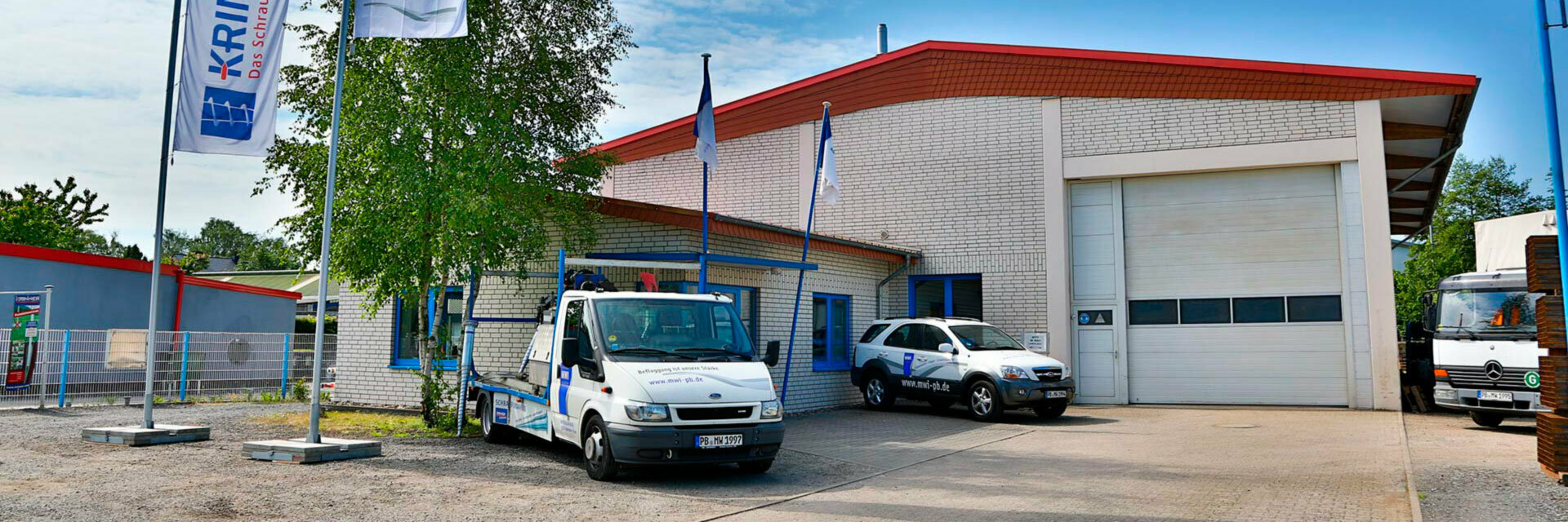 Gelände der Firma MWI von Vorne / Eingangsbereich